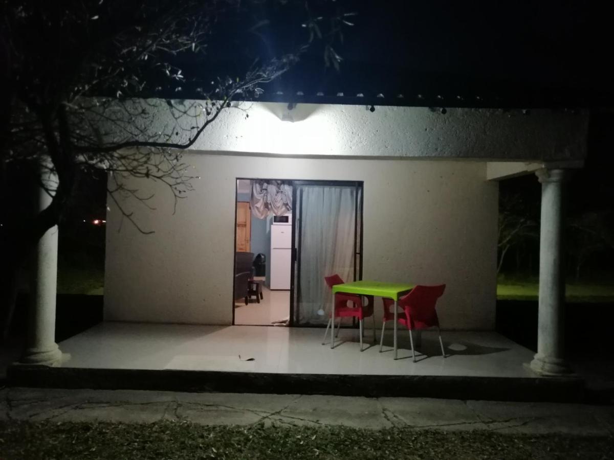 Moholoholo Lodge Acornhoek المظهر الخارجي الصورة
